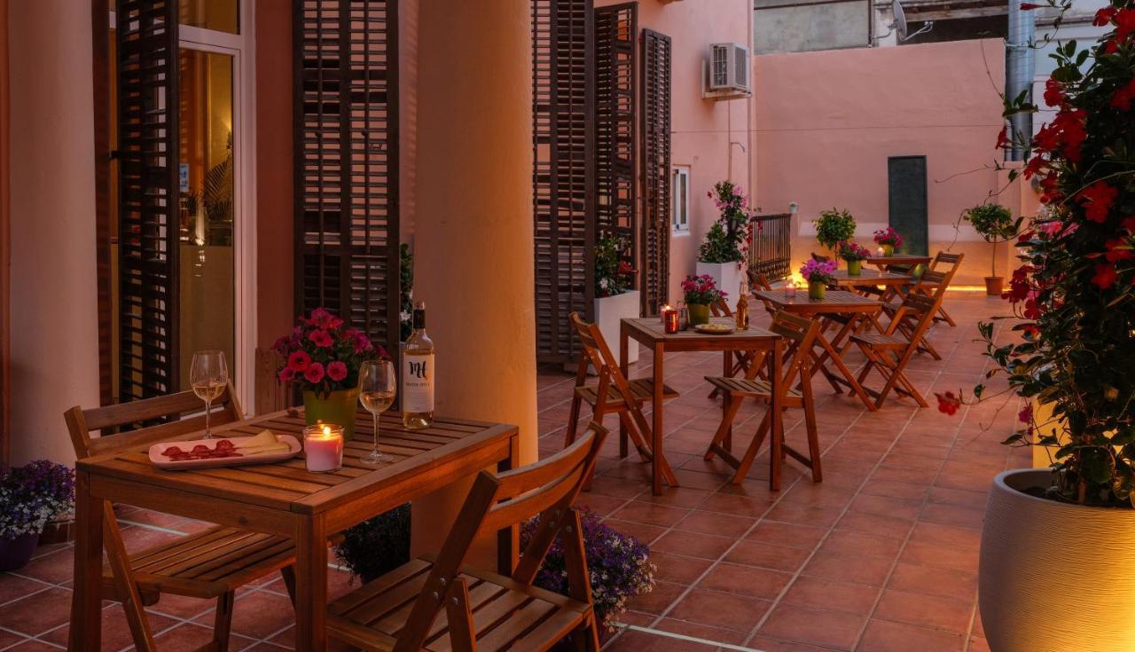 Antonios Hostal ซีเจส ภายนอก รูปภาพ